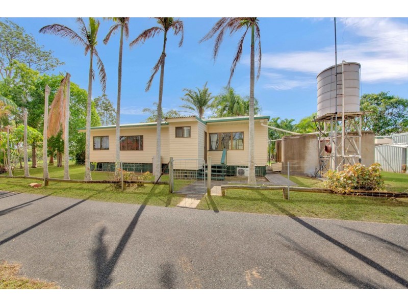 12 Ronpen Close, Tannum Sands QLD 4680