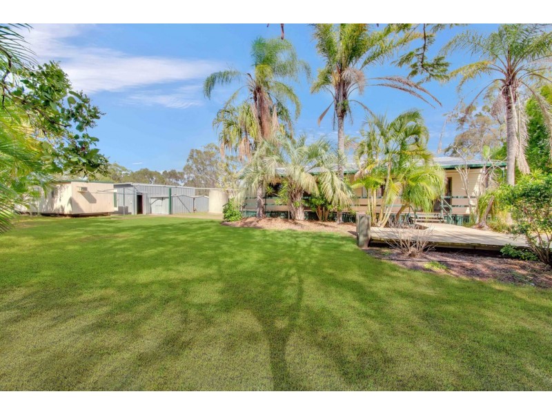 12 Ronpen Close, Tannum Sands QLD 4680