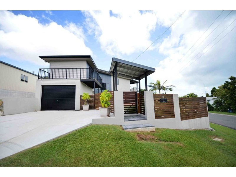 16 Alfred Street, Tannum Sands QLD 4680