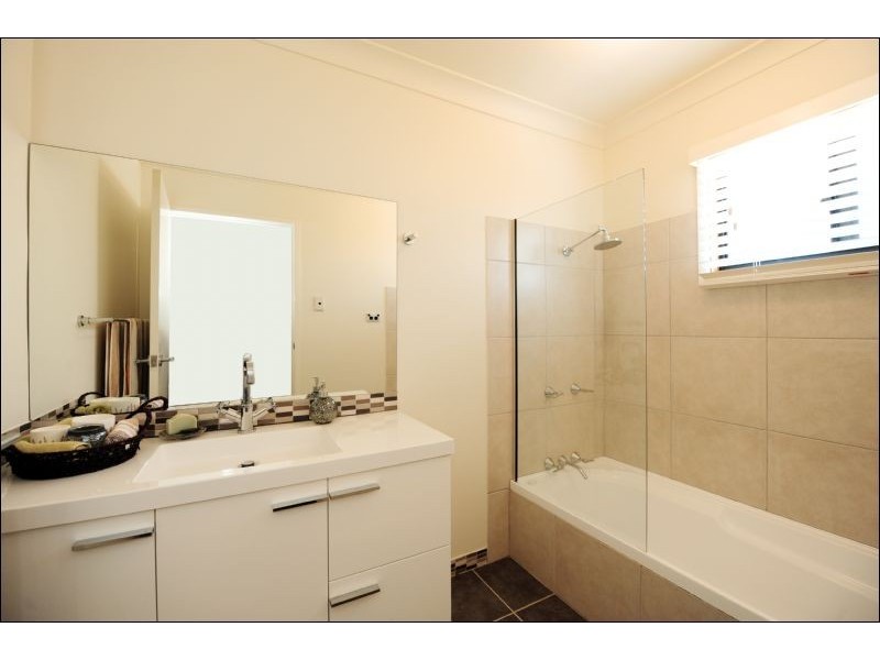 16 Alfred Street, Tannum Sands QLD 4680