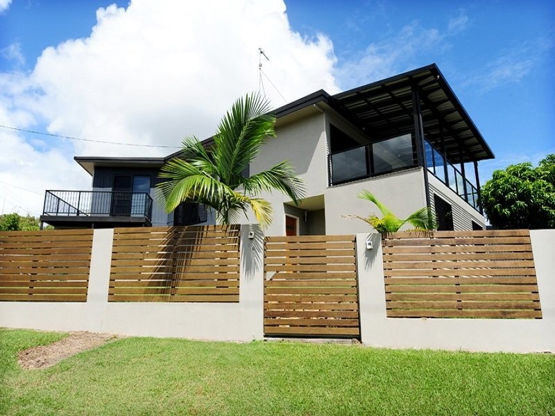 16 Alfred Street, Tannum Sands QLD 4680