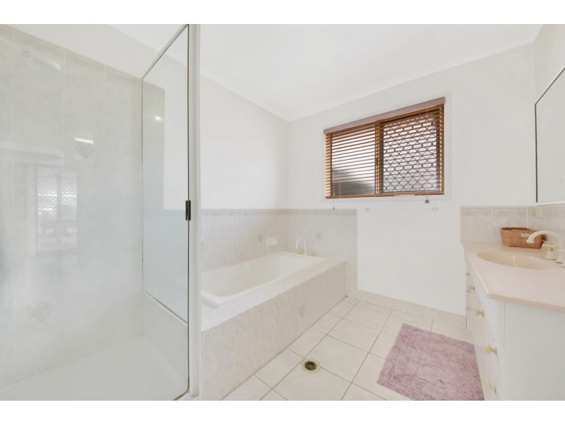 23 Selma Court, Tannum Sands QLD 4680