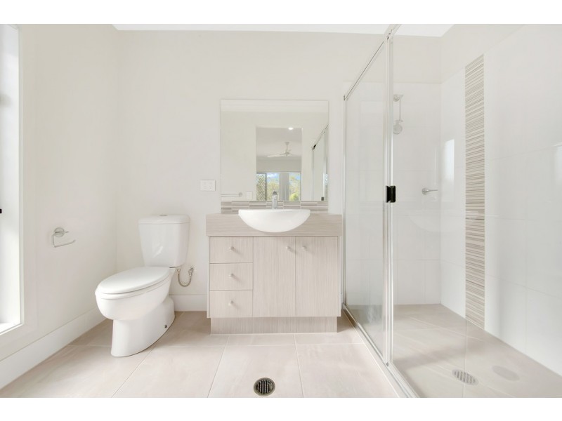 16 Brushtail Court, Boyne Island QLD 4680