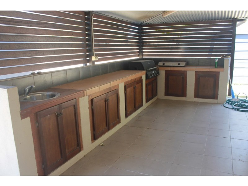 157 MESSMATE DRIVE, Miriam Vale QLD 4677