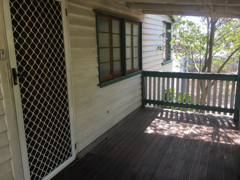 24 PACIFIC AVENUE, Tannum Sands QLD 4680