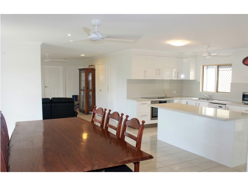 18 Cremorne Drive, Tannum Sands QLD 4680