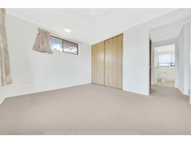 2/48 Katandra Street, Boyne Island QLD 4680