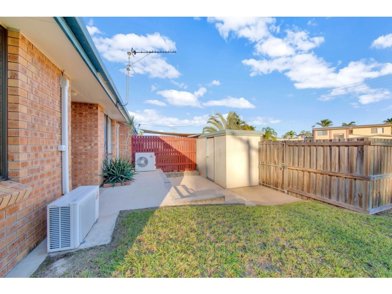 2/48 Katandra Street, Boyne Island QLD 4680