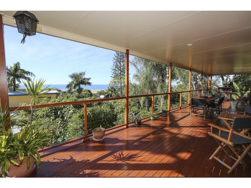 5 Creek Road, Tannum Sands QLD 4680