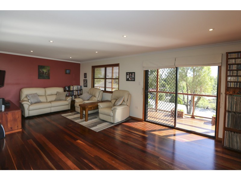 5 Creek Road, Tannum Sands QLD 4680