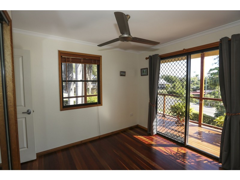 5 Creek Road, Tannum Sands QLD 4680