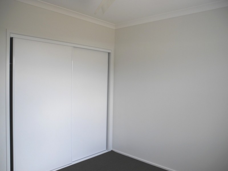35 Clover Crescent, Boyne Island QLD 4680
