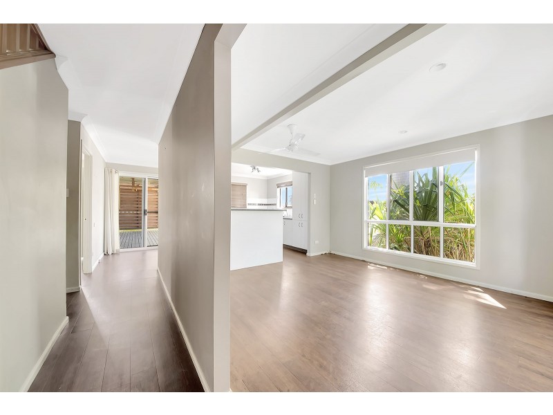 7 Wedge Street, Tannum Sands QLD 4680