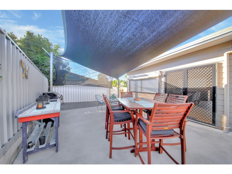 6 Bevington Street, Tannum Sands QLD 4680