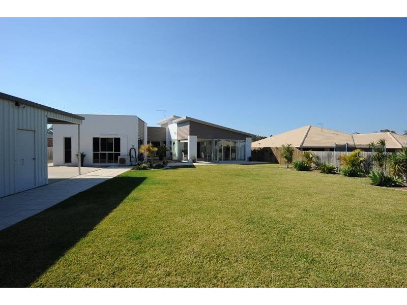 9 Jumbuck Court, Glen Eden QLD 4680