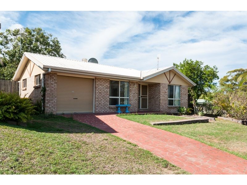 30 Carinya Drive, Clinton QLD 4680