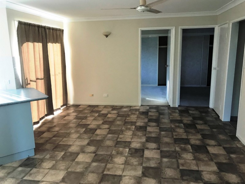 30 Carinya Drive, Clinton QLD 4680