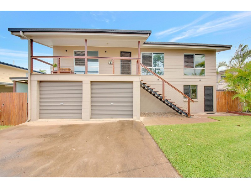71 Booth Avenue, Tannum Sands QLD 4680