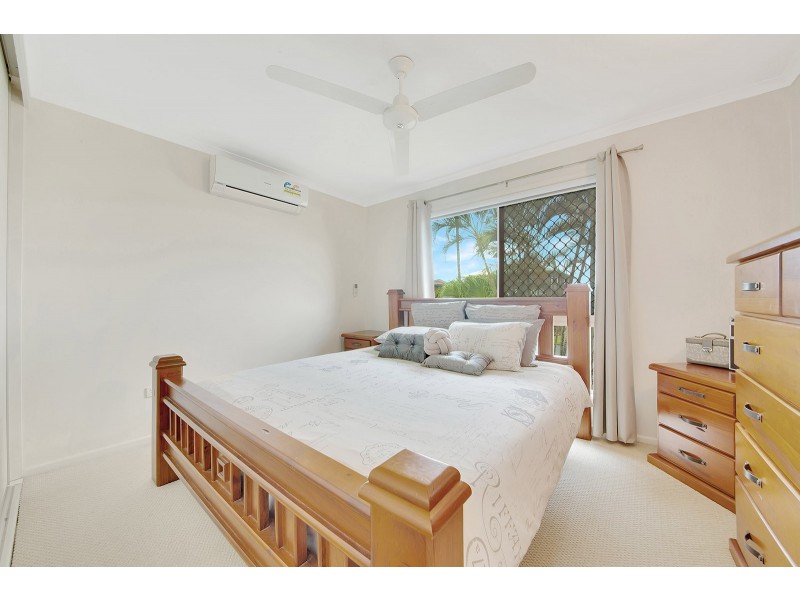 71 Booth Avenue, Tannum Sands QLD 4680