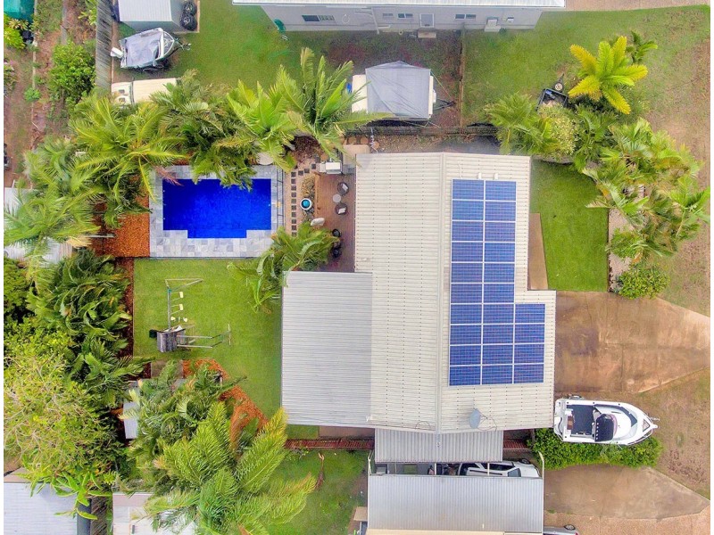 71 Booth Avenue, Tannum Sands QLD 4680