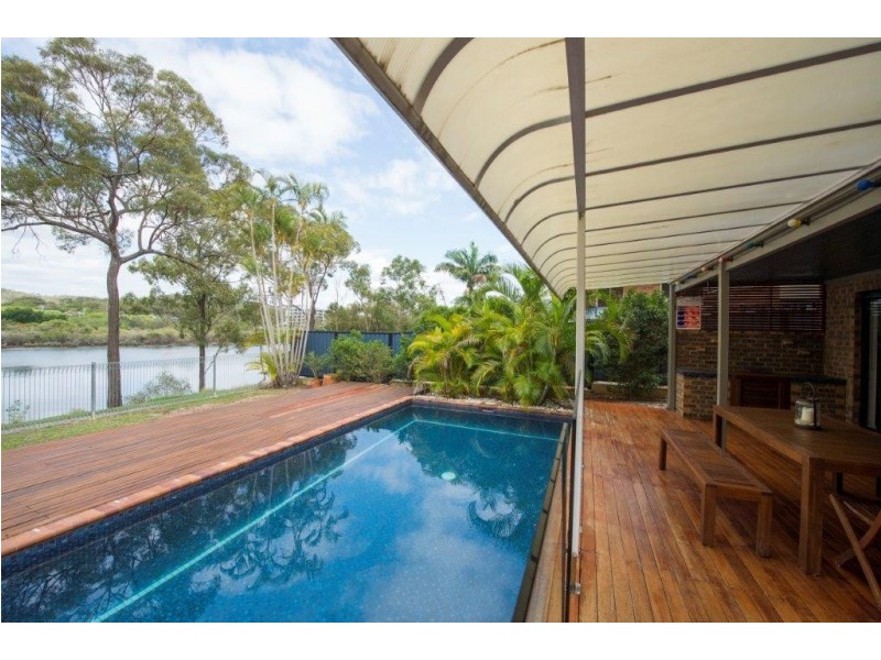 21 Langdon Street, Tannum Sands QLD 4680