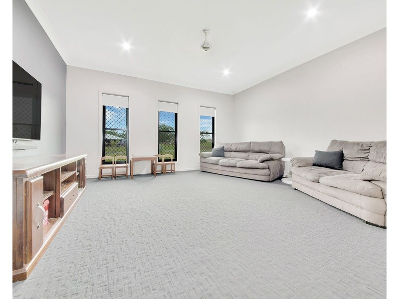 6 Swagman Drive, Benaraby QLD 4680