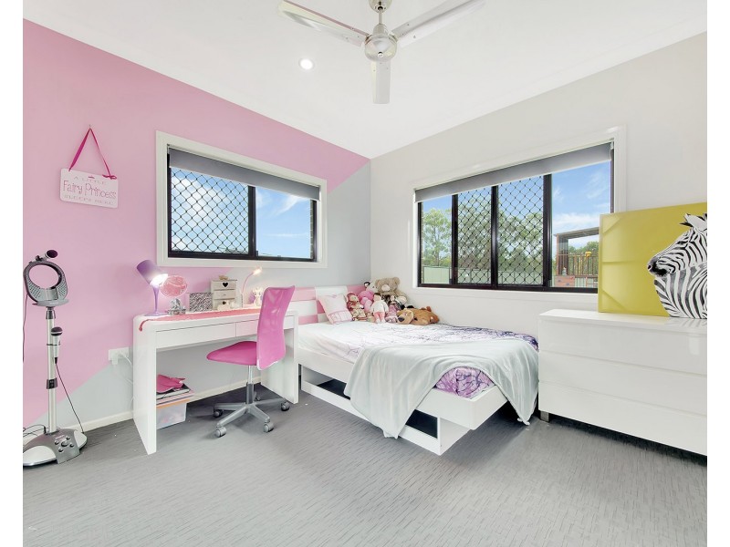 6 Swagman Drive, Benaraby QLD 4680