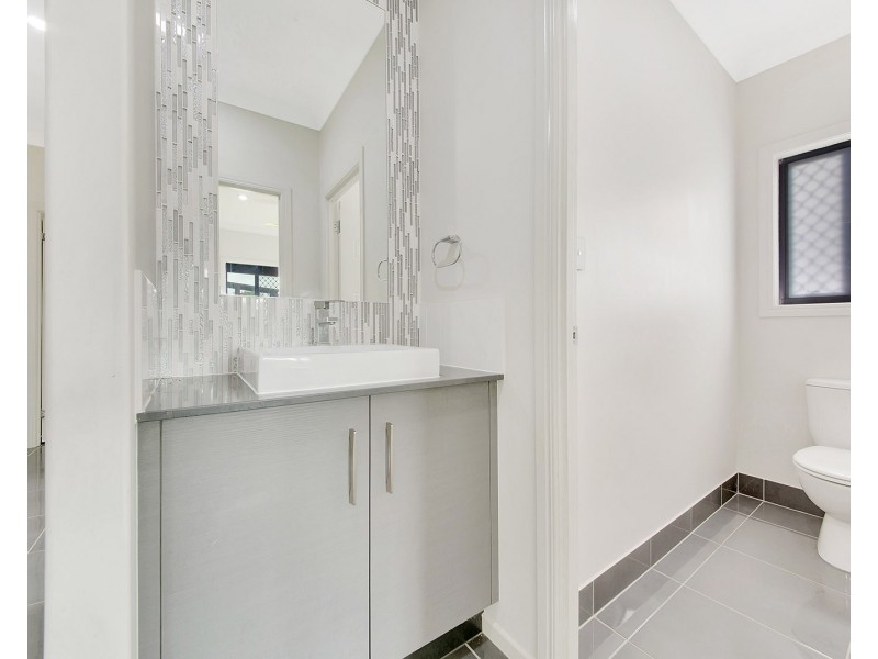 6 Swagman Drive, Benaraby QLD 4680