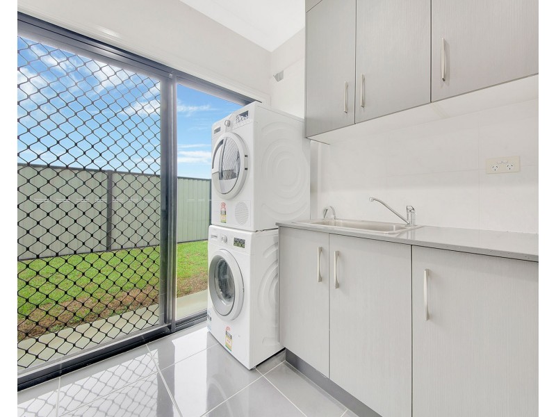 6 Swagman Drive, Benaraby QLD 4680