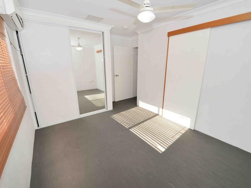 2/15 CARINYA DRIVE, Clinton QLD 4680