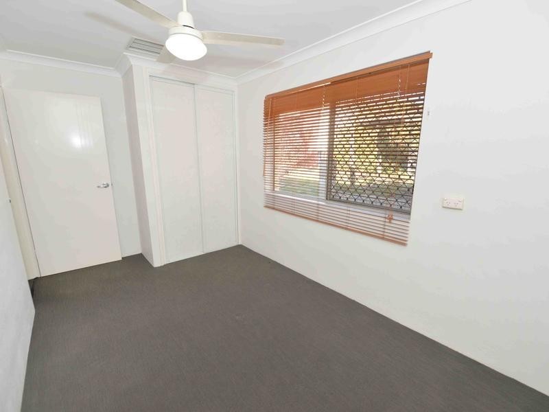 2/15 CARINYA DRIVE, Clinton QLD 4680