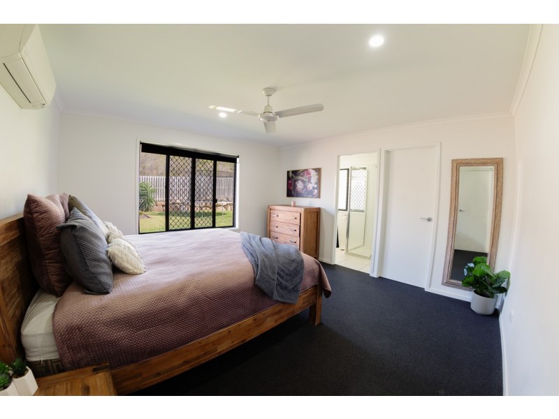 5 Tulipwood Circuit, Boyne Island QLD 4680