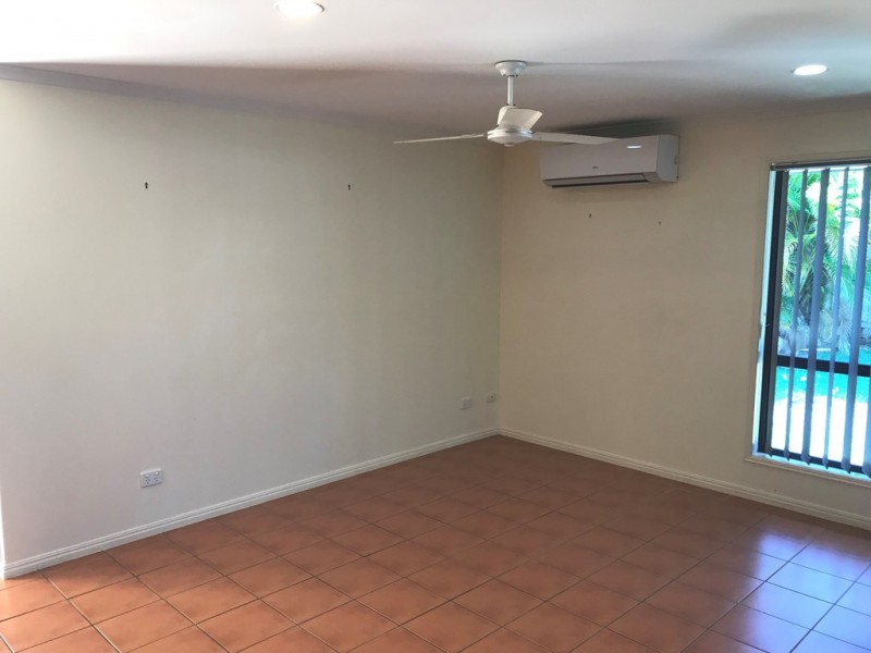 18 DOUGLAS STREET, Tannum Sands QLD 4680