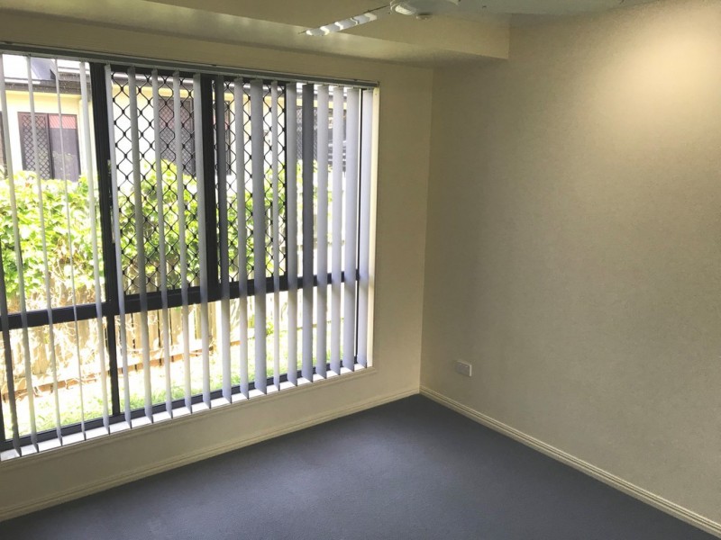 18 DOUGLAS STREET, Tannum Sands QLD 4680