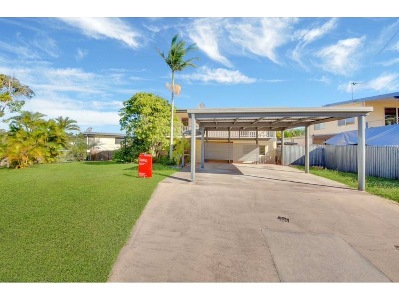 5 Pleasant Avenue, Tannum Sands QLD 4680