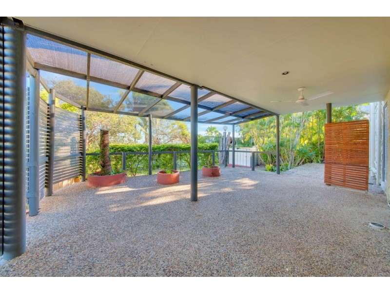 5 Pleasant Avenue, Tannum Sands QLD 4680
