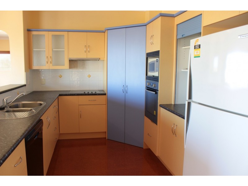 15 Gwen Street, Tannum Sands QLD 4680