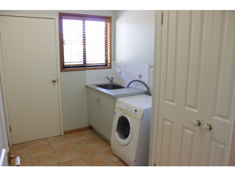 15 Gwen Street, Tannum Sands QLD 4680