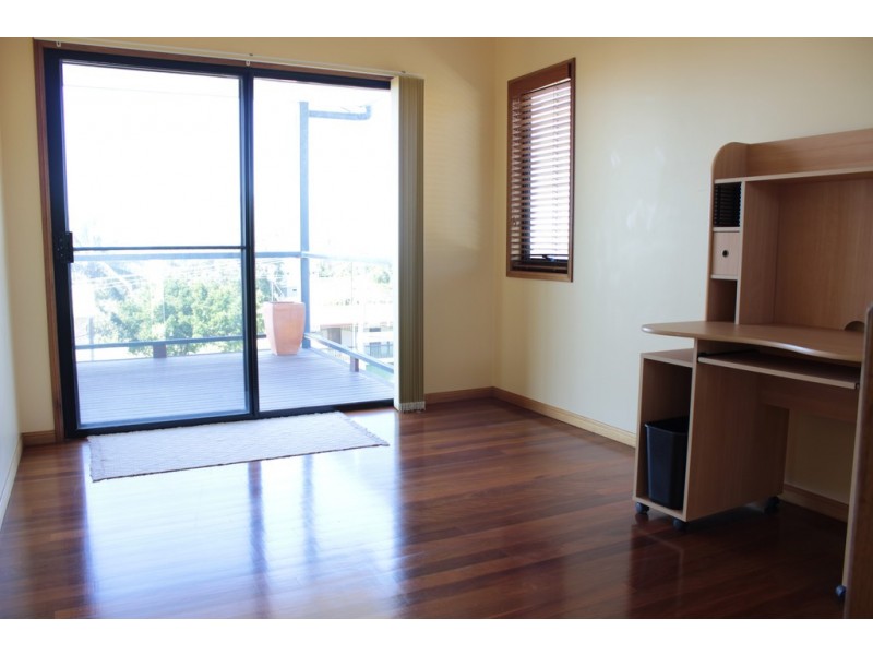 15 Gwen Street, Tannum Sands QLD 4680