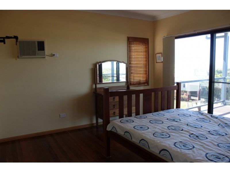 15 Gwen Street, Tannum Sands QLD 4680