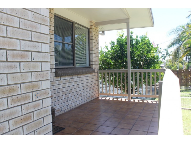 3 Bellemere Court, Boyne Island QLD 4680