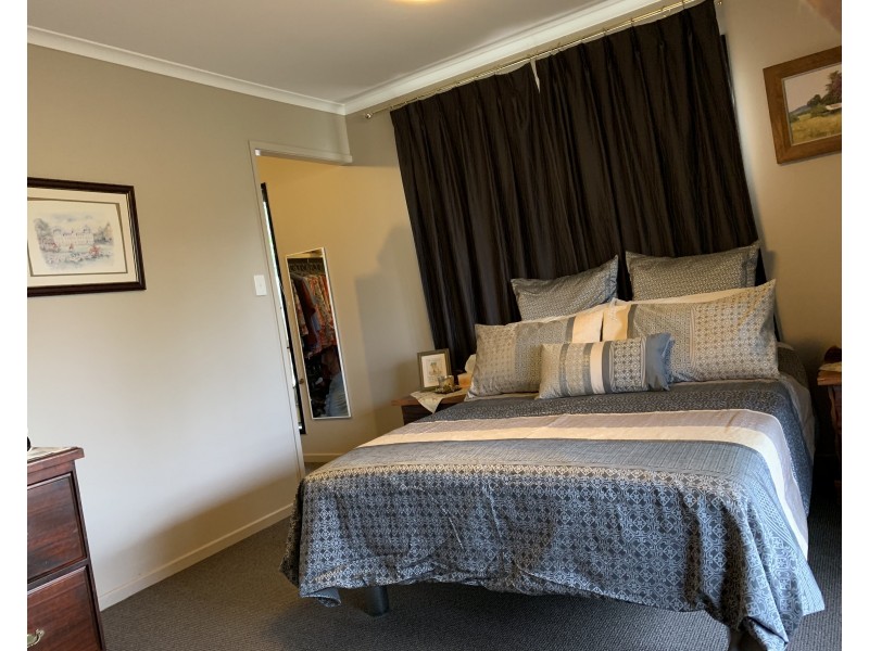 49544 Bruce Highway, Calliope QLD 4680