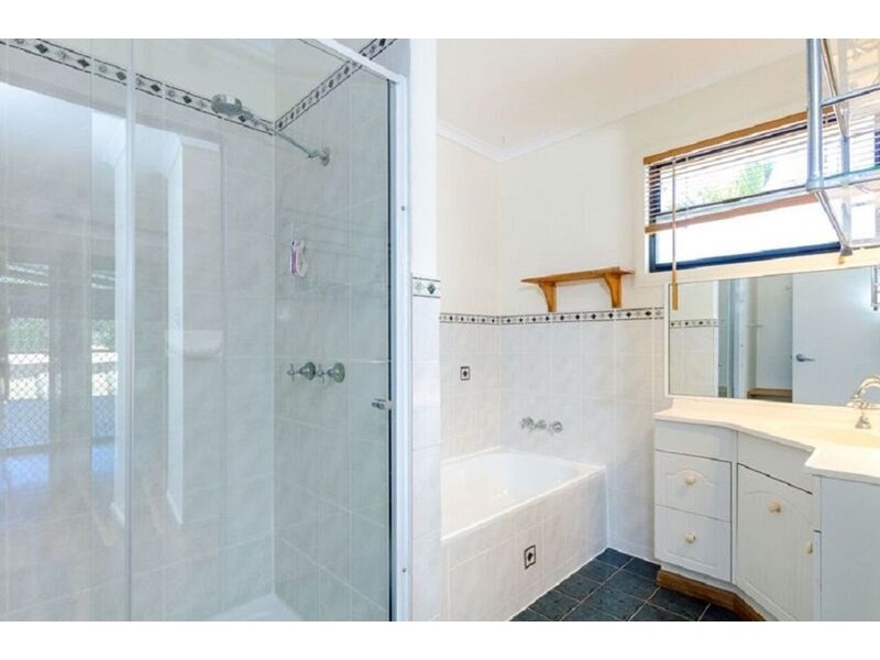 32 Latrobe Street, Tannum Sands QLD 4680