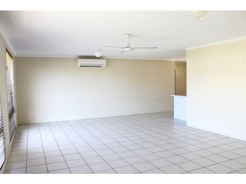 32 BELTANA DRIVE, Boyne Island QLD 4680