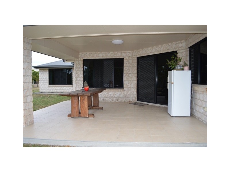 13 RONPEN CLOSE, Tannum Sands QLD 4680