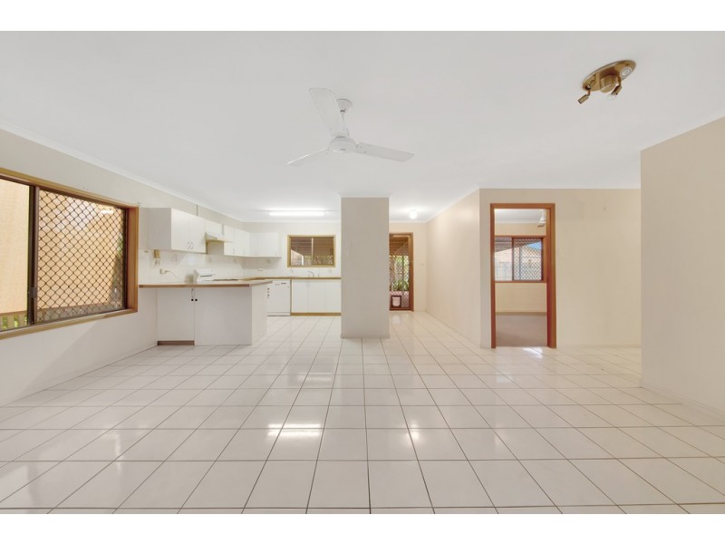 22 Alexander Street, Boyne Island QLD 4680