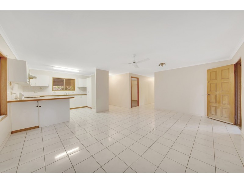 22 Alexander Street, Boyne Island QLD 4680