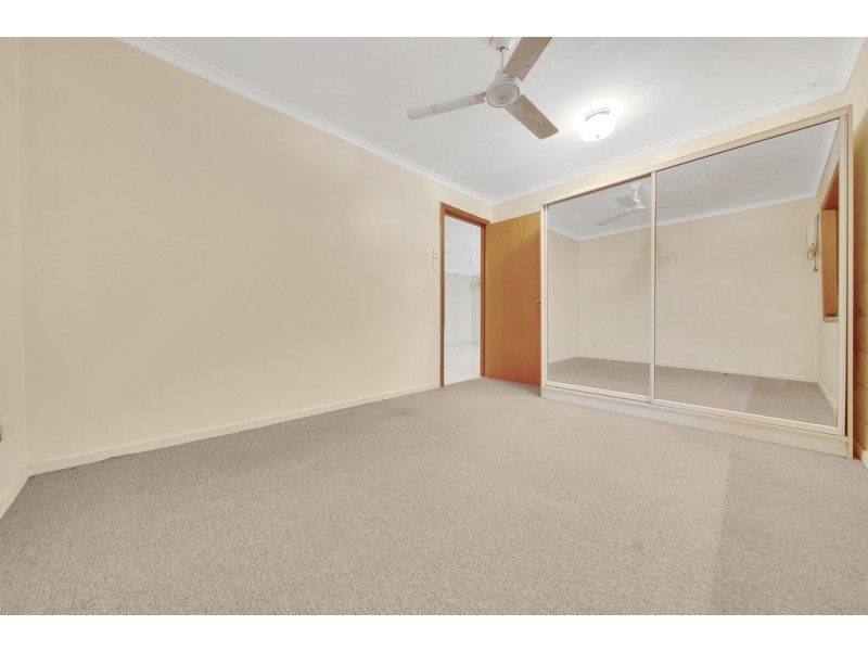 22 Alexander Street, Boyne Island QLD 4680
