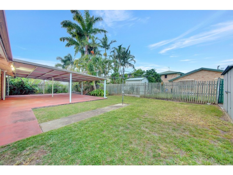 22 Alexander Street, Boyne Island QLD 4680