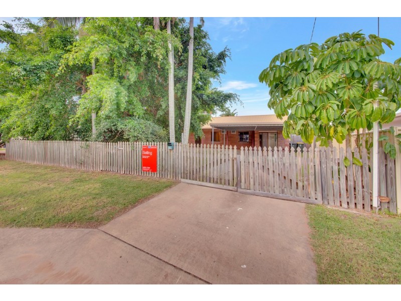 22 Alexander Street, Boyne Island QLD 4680
